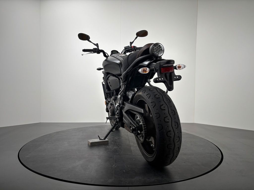Fahrzeugabbildung Yamaha XSR 700 35KW *NEUWERTIG *SERIVCE NEU