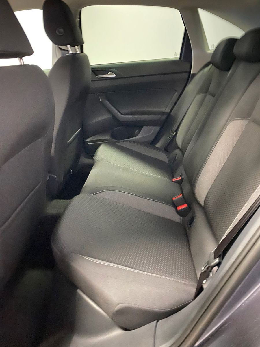 Fahrzeugabbildung Volkswagen Taigo 1.5 TSI DSG Life+MATRIX LED+KAMERA+AppCon+