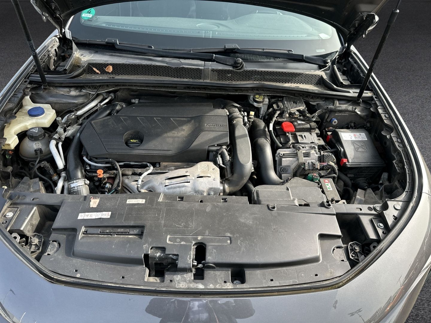 Fahrzeugabbildung Peugeot 508 SW Hybrid 225 Allure Sportpaket El. Panodach