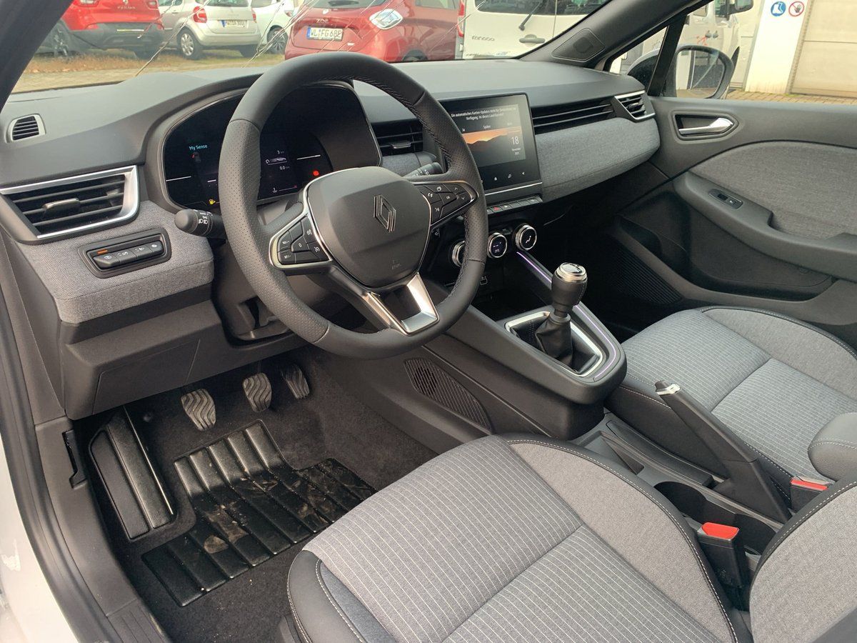 Renault Clio - Bild 10