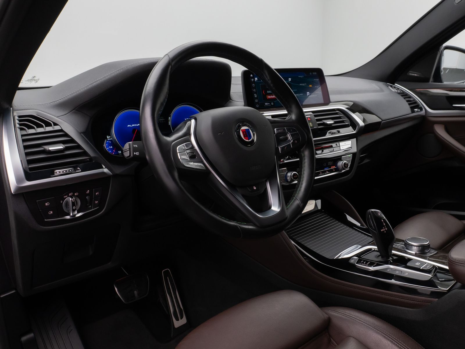 Fahrzeugabbildung ALPINA XD4 360°HUD DAB H/K Belüftung Komfort Alarm 20Zl