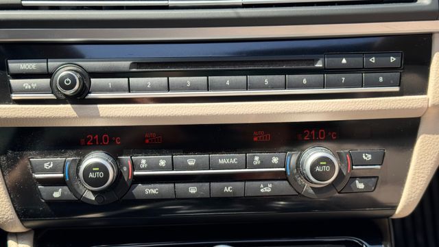BMW 530d Touring xDrive *LED*HEAD-UP*PANO*KAMERA*
