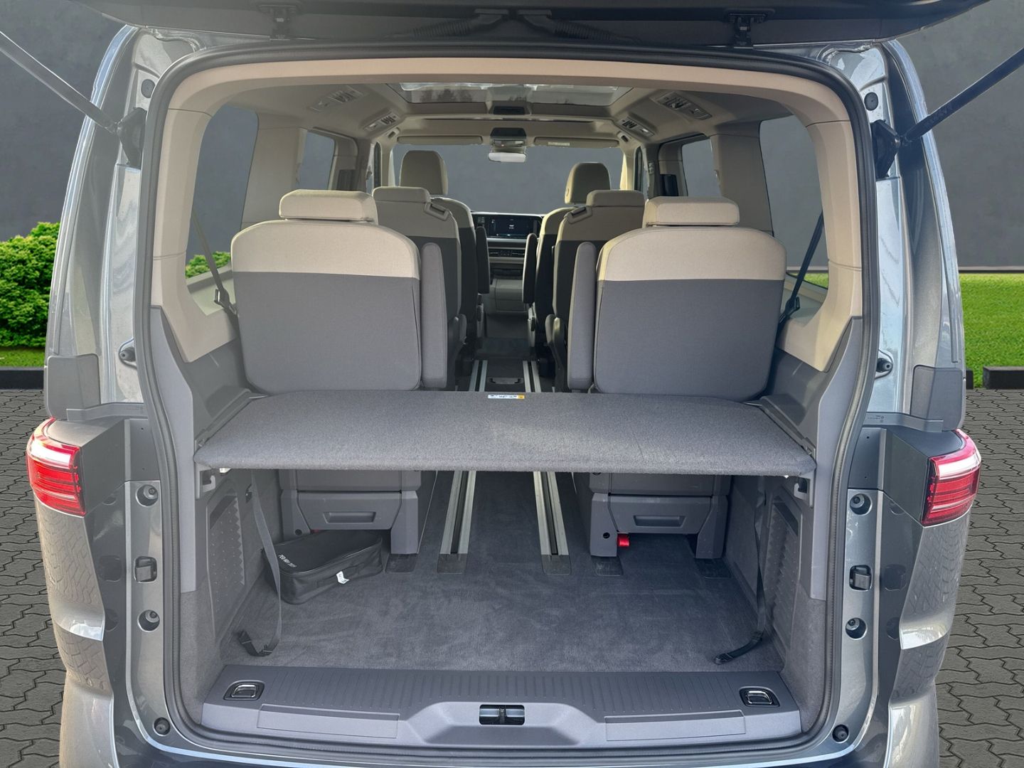 T7 Multivan 2.0 TDI Life lang 6-Sitze StandHZG A