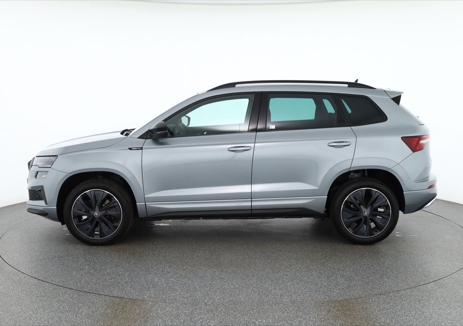 Skoda Karoq Sportline 1.5 TSI DSG Matrix ACC AHK Navi imagem 2