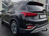 Hyundai SantaFe Premium 4WD,Leder,Pano,LED.7 Sitzer,Voll - Hyundai SANTA FE: Premium