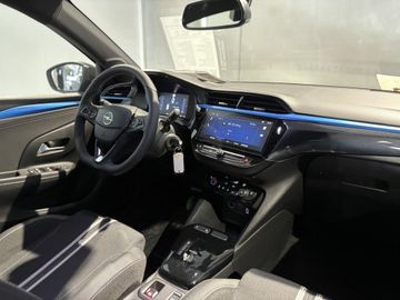Fotografie des Opel Corsa 1.2 Direct Injection Turbo Hybrid 48 V YES