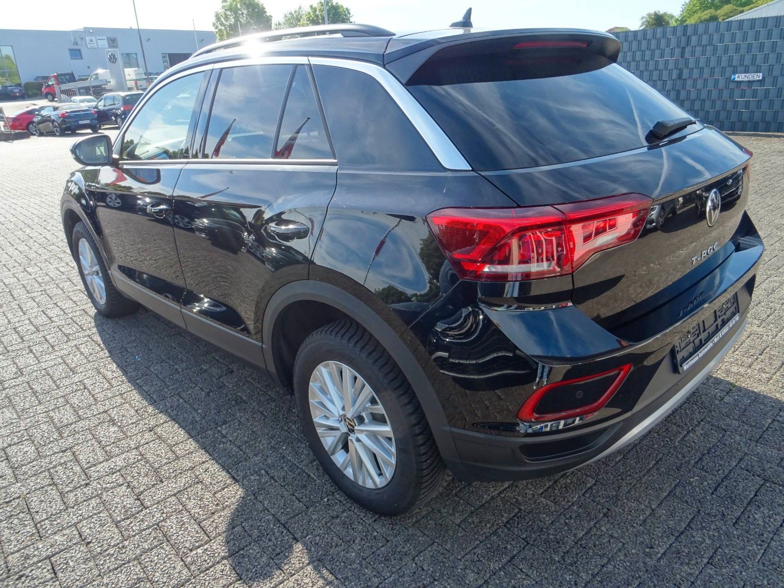 Volkswagen T-Roc 1.0 TSI Life Virt Led Navi/App PDC SHZ foto 4