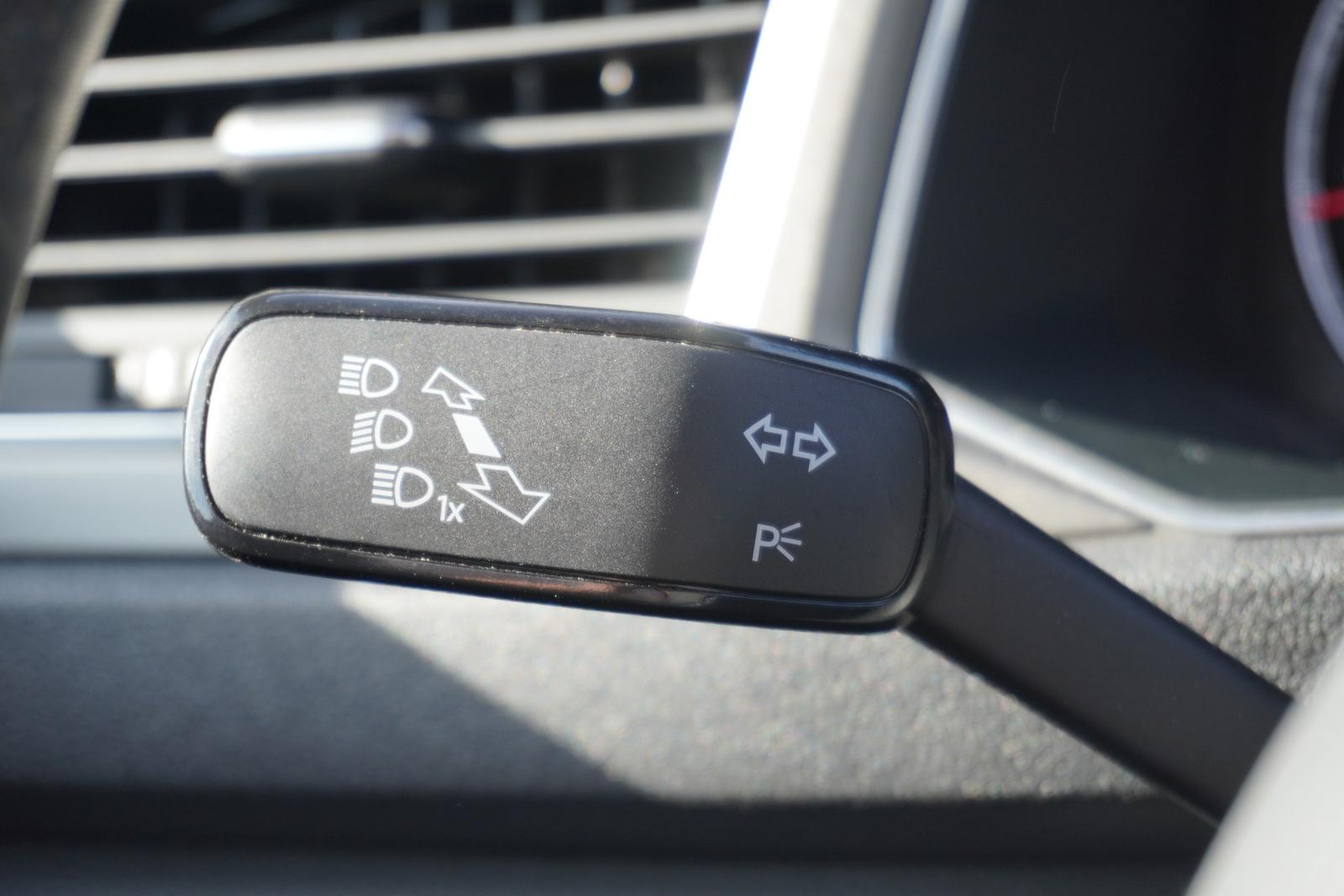 Volkswagen T-Roc 1.5 TSI DSG Style LED Navi Sitzheizung, миниатюра 22
