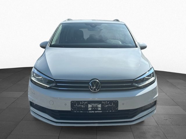 Fahrzeugabbildung Volkswagen Touran 1.5 TSI HIGHLINE NAVI KEYLESS AHK APP-CON