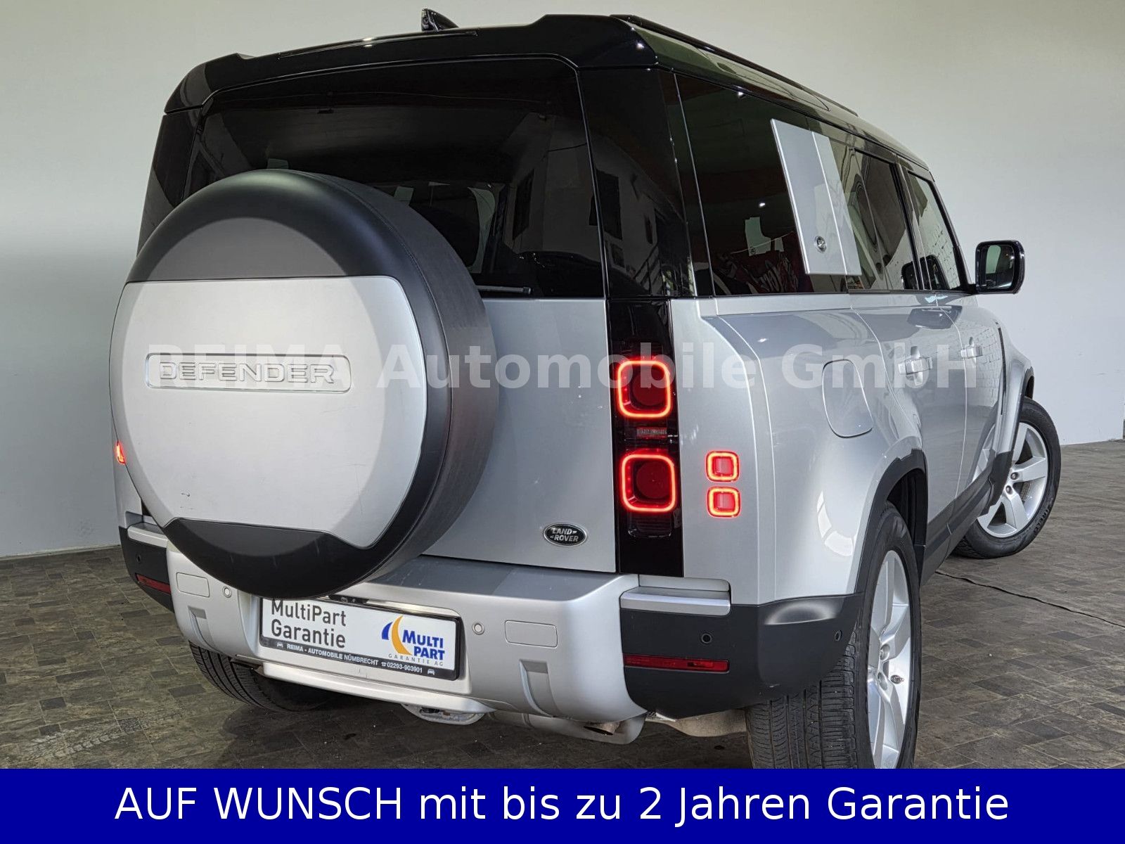 Fahrzeugabbildung Land Rover Defender 110 P400 V6, Pano, Meridian, Luft, LED