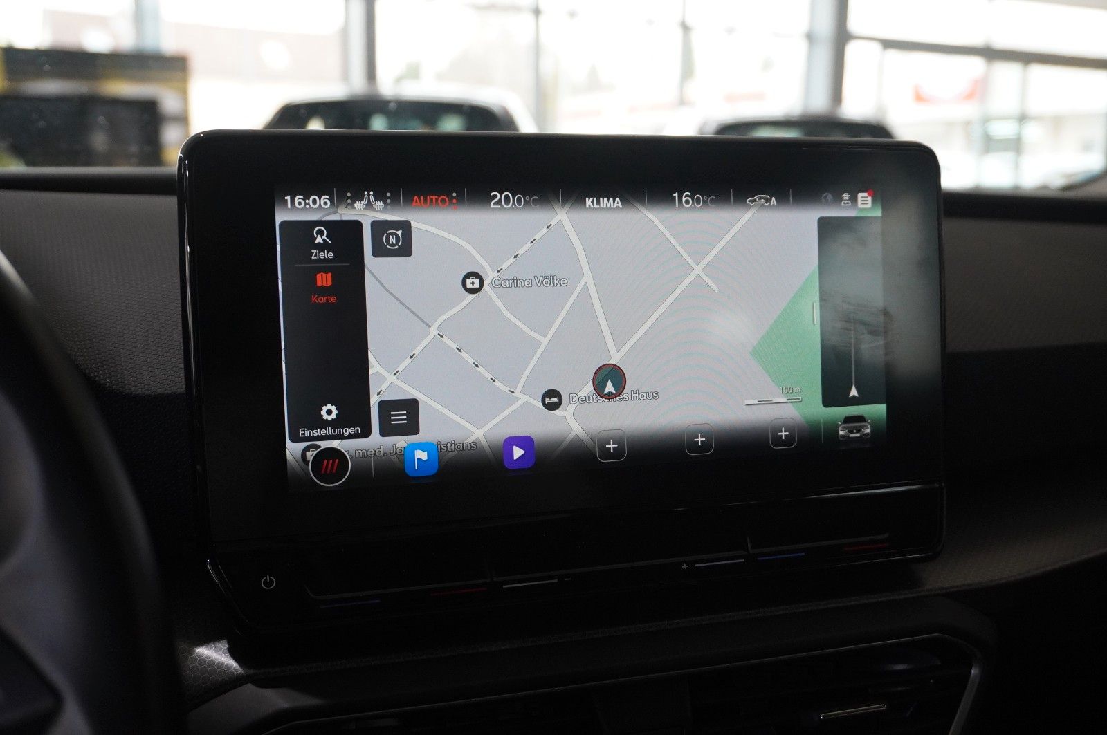 Fahrzeugabbildung SEAT Leon ST 2.0 TDI STYLE NAVI/LED/VIRT/SPORT/SH/DAB