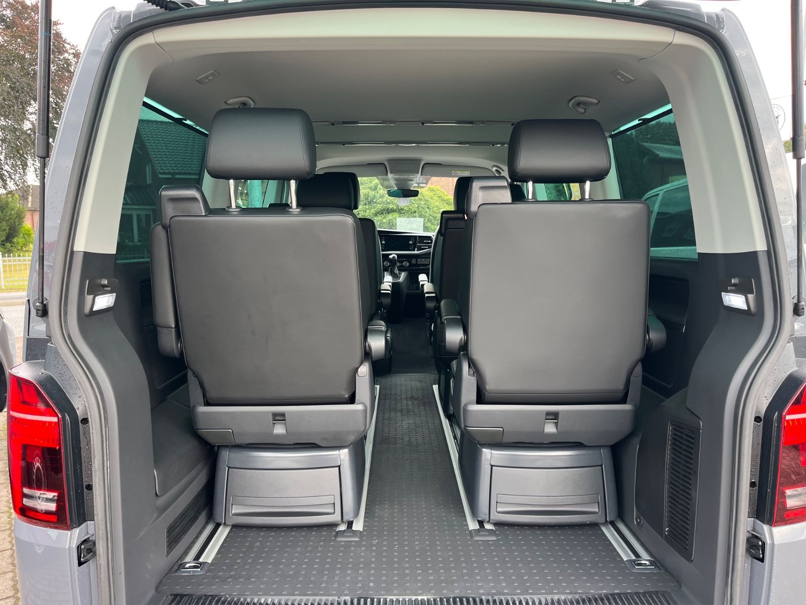 VW T6 Multivan 2021 - Image 10 of 11