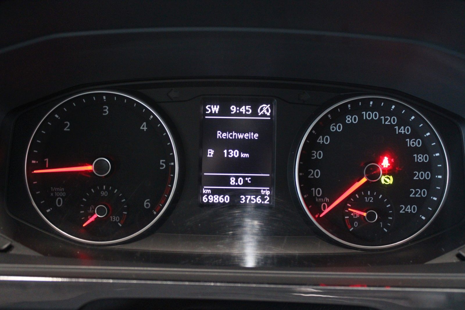 Fahrzeugabbildung Volkswagen T6 Multivan 2.0 TDi DSG Comfortline 7-Sitze AHK