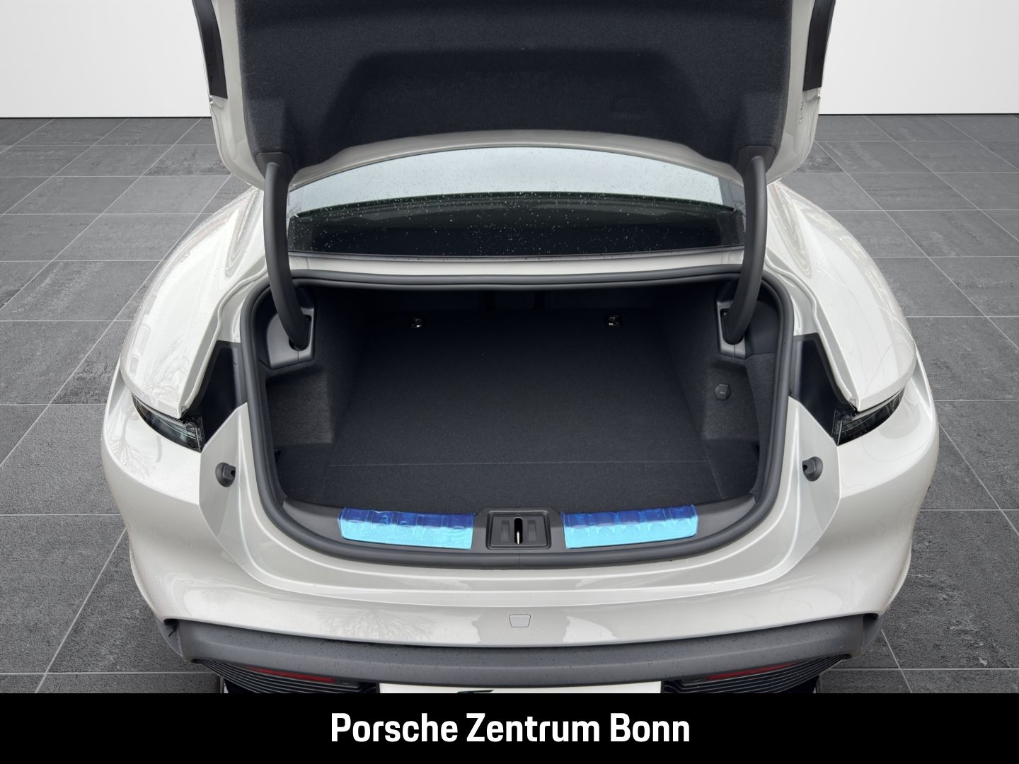 Porsche Taycan - Bild 20