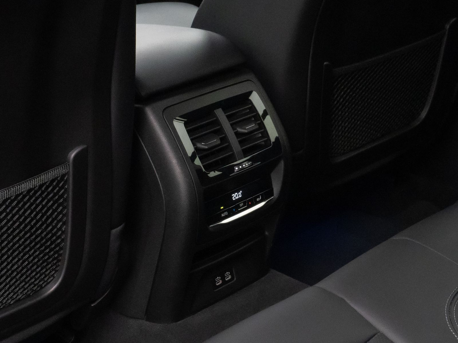 Fahrzeugabbildung BMW X3 xD20d M Sport Kamera DAB Lenkradheizg Komfort