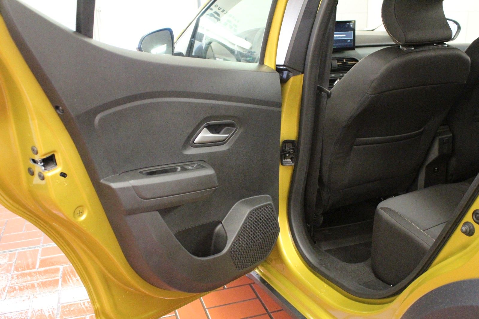 Fahrzeugabbildung Dacia Sandero Eco-G 120 Stepway Extreme+ Auto