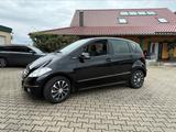 Mercedes-Benz A 180 AVANTGARDE BlueEFFICIENCY AVANTGARDE - Mercedes-Benz A 180: Avantgarde