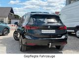 BMW 220i Active Tourer Shadow Line AHK Pano Navi LED - BMW 220 in Augsburg