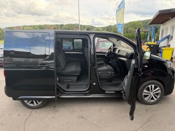 Peugeot Traveller - 8