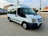 Ford Transit Kombi FT 300 M Trend * 9-Sitzer *Klima* - Ford Transit aus 2013 mit Diesel-Antrieb: Van