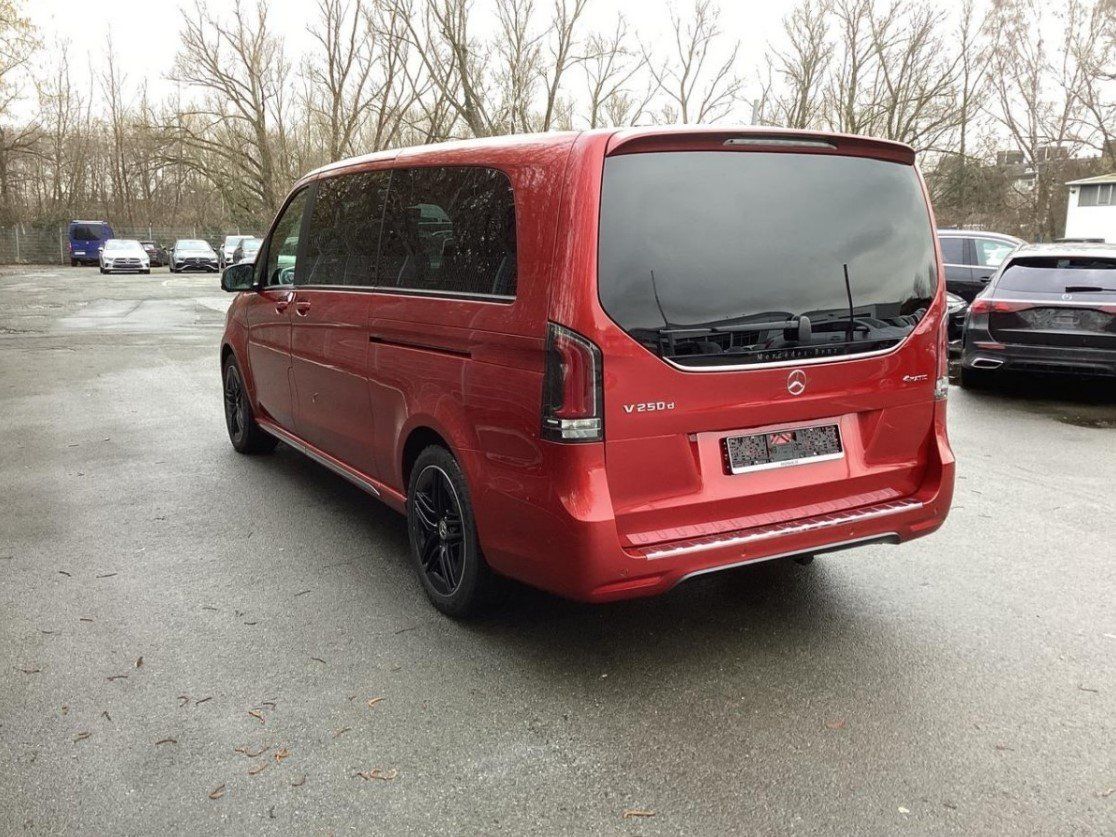 Fahrzeugabbildung Mercedes-Benz V250d 4M XL EXCLUSIVE LuxusSitze AMG Standhz AHK