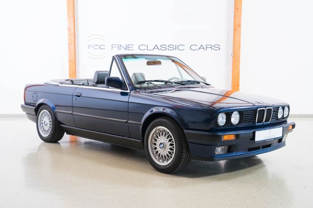 BMW 325 Cabriolet Mauritiusblau scheckheftgepflegt