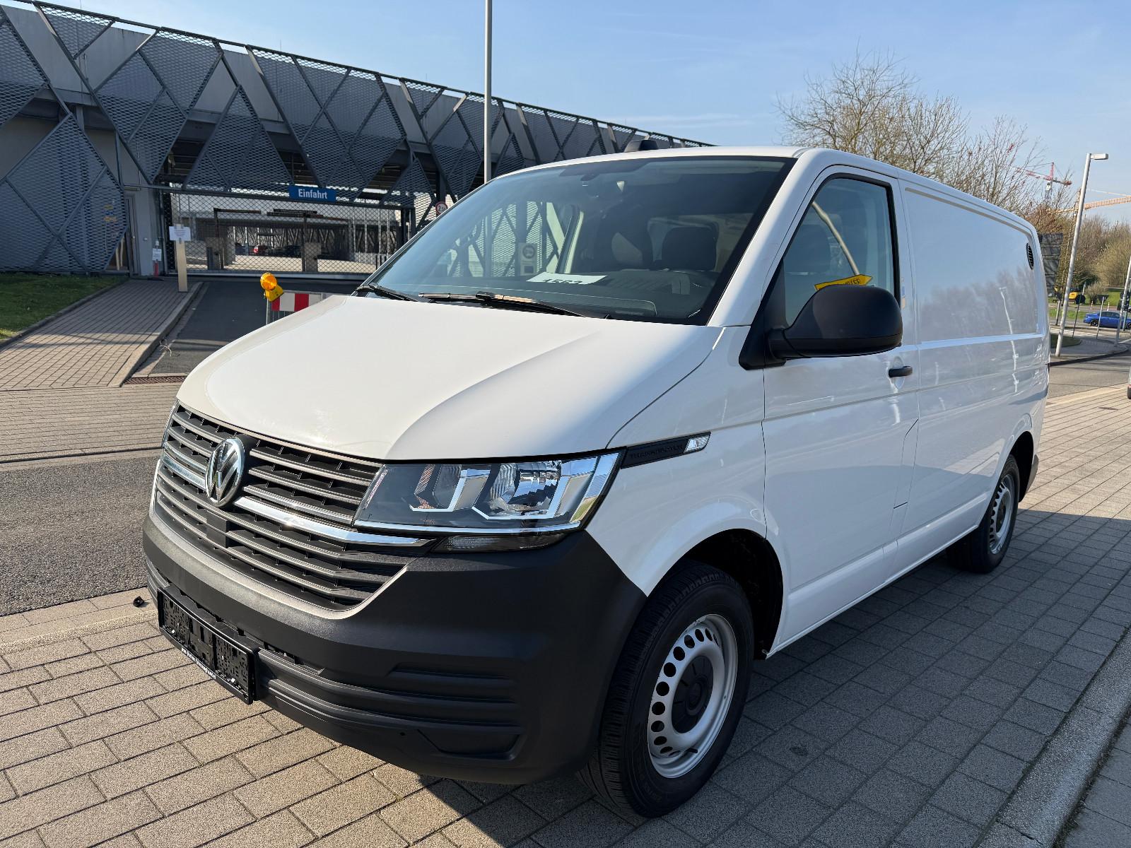 Volkswagen T 6.1 Transporter Kasten FWD + DSG + NAVI + ACC