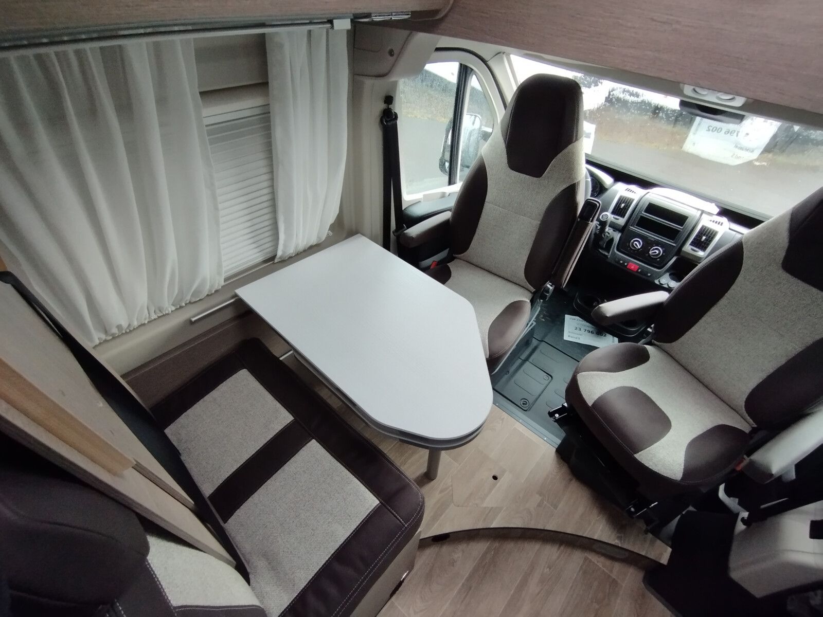 Fahrzeugabbildung Pössl Roadcruiser Revolution Citroen 165 PS AHK,RK,Mar