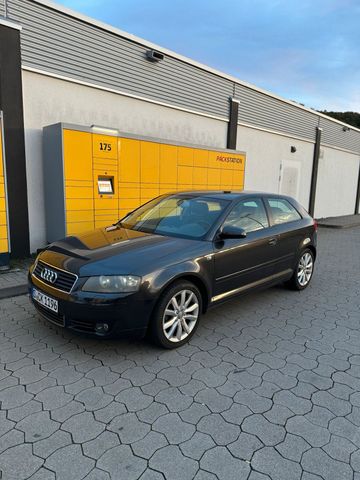 Audi A3 1.6 Ambiente | Xenon, 8-fach-berei...