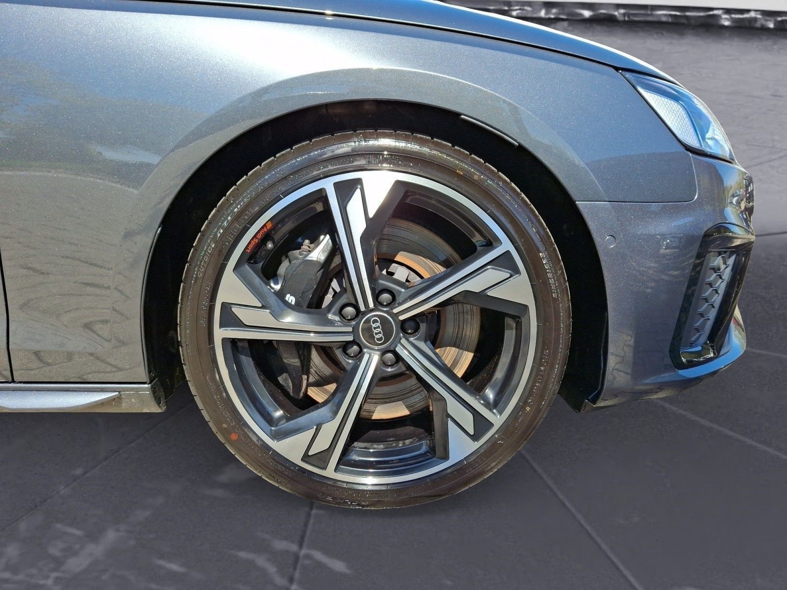 Audi S4 - Bild 9