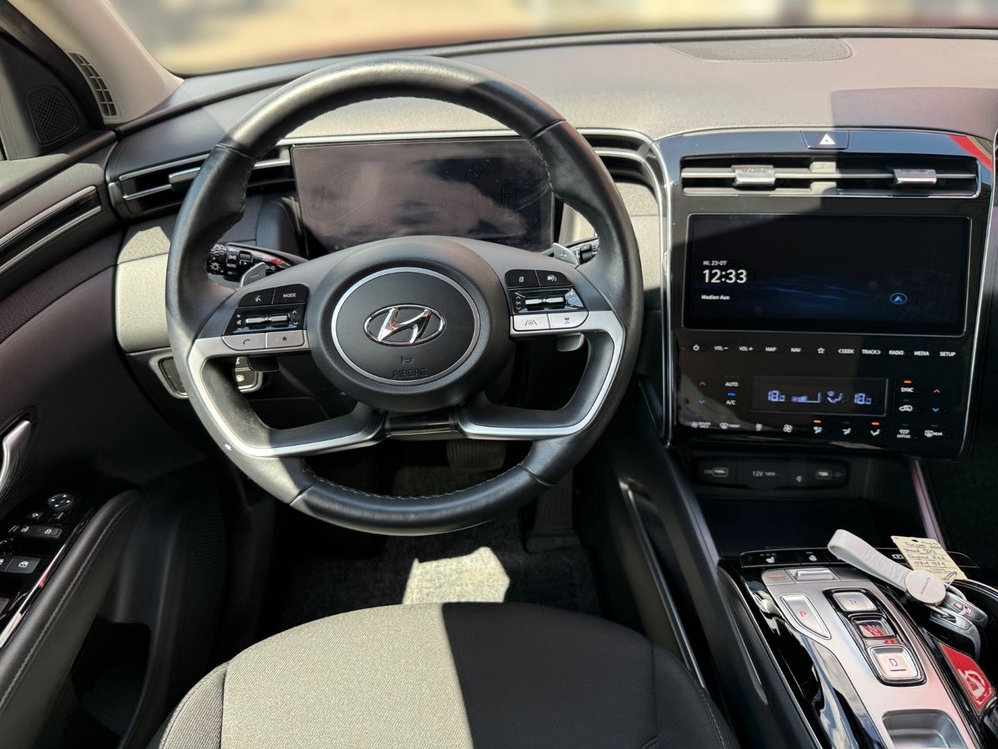 Fahrzeugabbildung Hyundai Tucson Trend Plug-In Hybrid 4WD 1.6 T-GDI +NAVI+