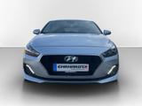 Hyundai i30 Fastback 1.4 T-GDI 7-DCT Premium LED*NAV*SHZ - Hyundai i30 Premium mit Benzin-Antrieb