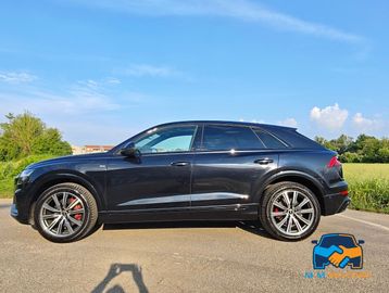 Audi Q8 - 3