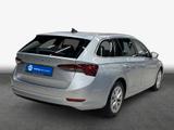 Skoda Octavia Combi 2.0 TDI DSG Style - Skoda Octavia: Style