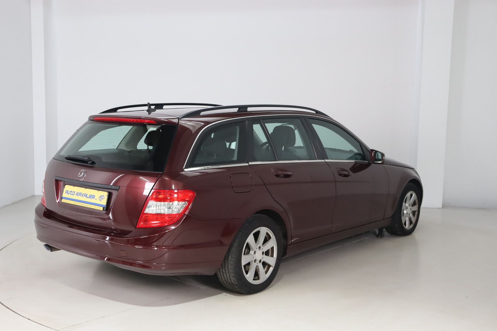 Fahrzeugabbildung Mercedes-Benz C 200 CDI T * Sitzhg. * PDC * Xenon
