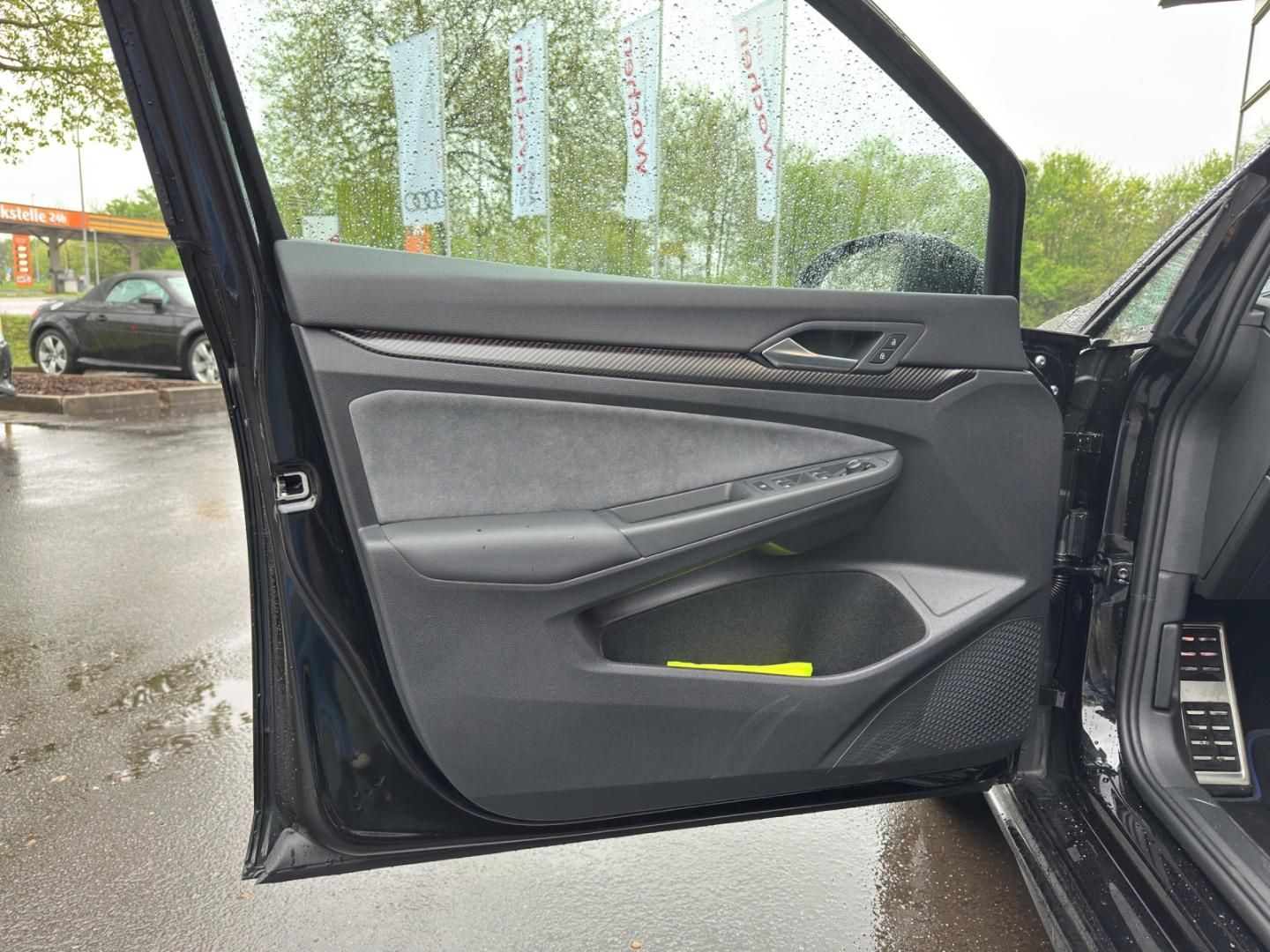 Fahrzeugabbildung Volkswagen Golf R R,R-Abgasanlage,IQ-Light,19",Soundsystem