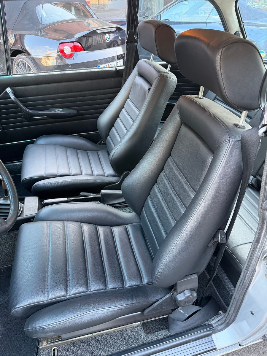 Fahrzeugabbildung BMW 2002 tii Top,7x15 Alpina,Schiebed.,Recaro,Leder