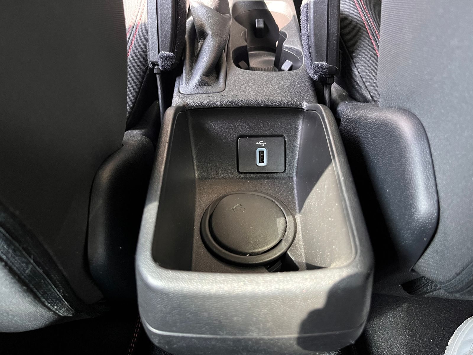 Fahrzeugabbildung Ford Fiesta ST-Line KLIMA NAVI ALU