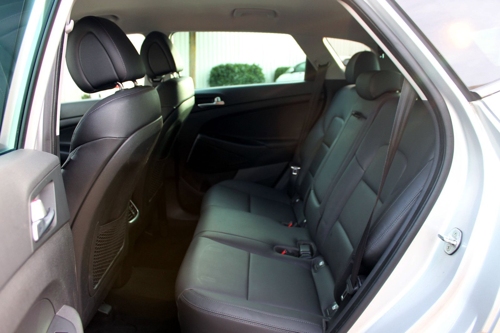 Fahrzeugabbildung Hyundai Tucson 1.6 Turbo Premium 4WD LED SHZ AHK KAM BT