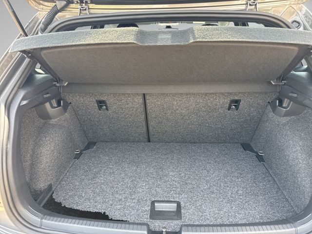 Polo 1.0 TSI DSG ACTIVE LED+NAVI.+KLIMA+ACC+SIHZ