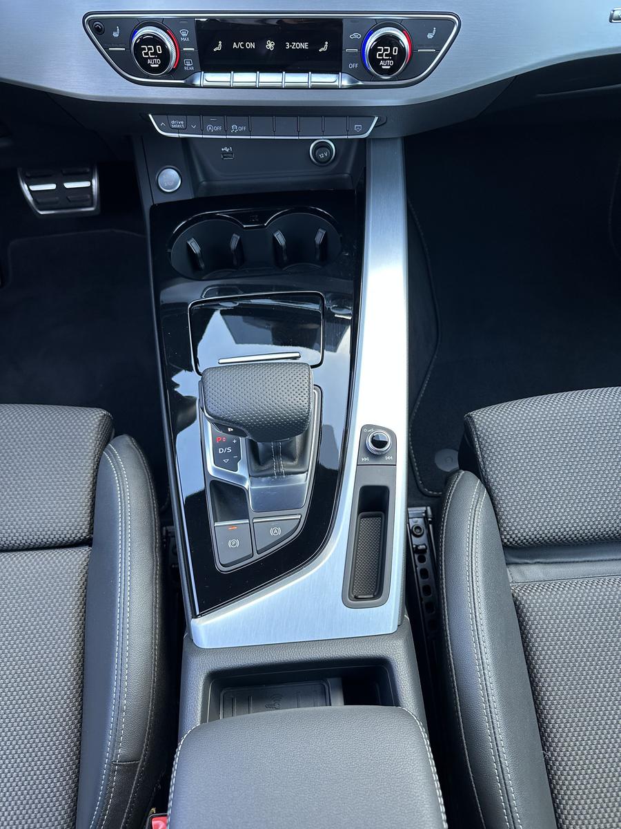 Audi A4 Avant 45 TFSI Qu S-Line NAV+LED+AHK+1HD, миниатюра 13