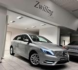 Mercedes-Benz B 200 CDI Auto. Sport Navi LED F1 ParkPilot 1.Hd - Mercedes-Benz B 200: Cdi Sport