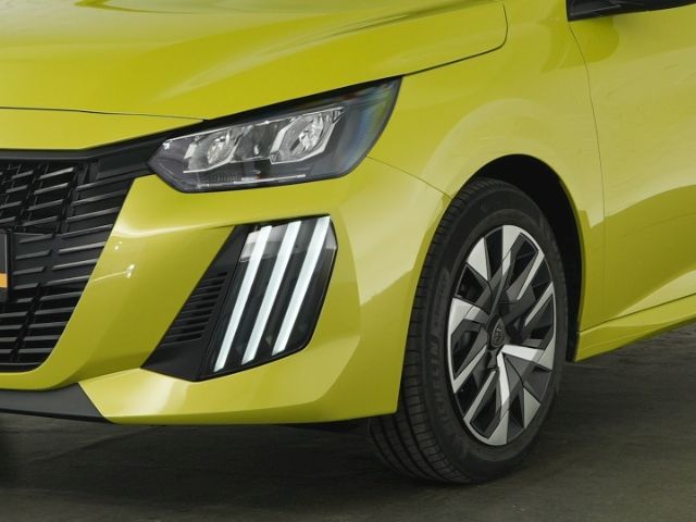 208 ACTIVE PURE TECH+LED+RÜCKFAHRKAMERA+SITZHEIZ