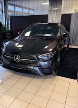 Mercedes-Benz E 300 de 4MATIC T Autom. - - Mercedes-Benz E 300 in Ludwigshafen