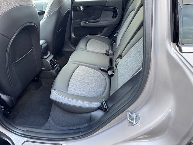 Fahrzeugabbildung MINI Countryman Cooper SE PHEV Classic Trim All4 PANO