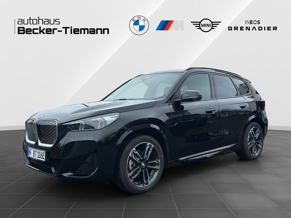 Image of BMW iX1
