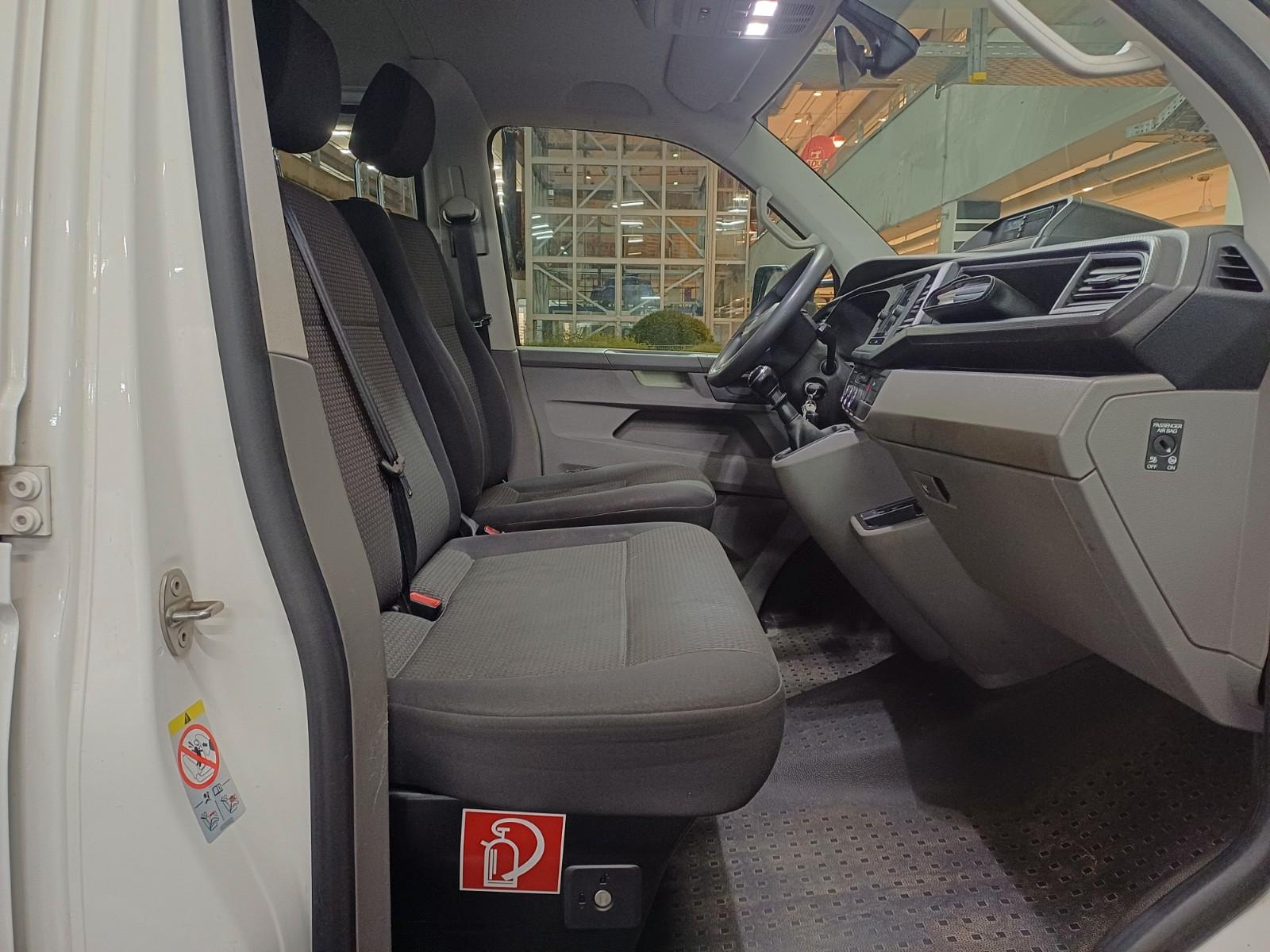 Volkswagen T6 Transporter Doka Pritsche, StandHZG*Klima*AHK
