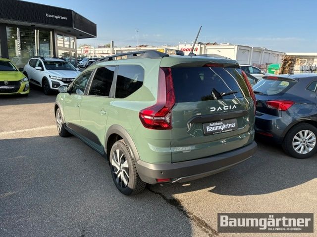 Fahrzeugabbildung Dacia Jogger Expression Hybrid 140 PDC/Winter-P/Deutsc - mit KI generiert/bearbeitet