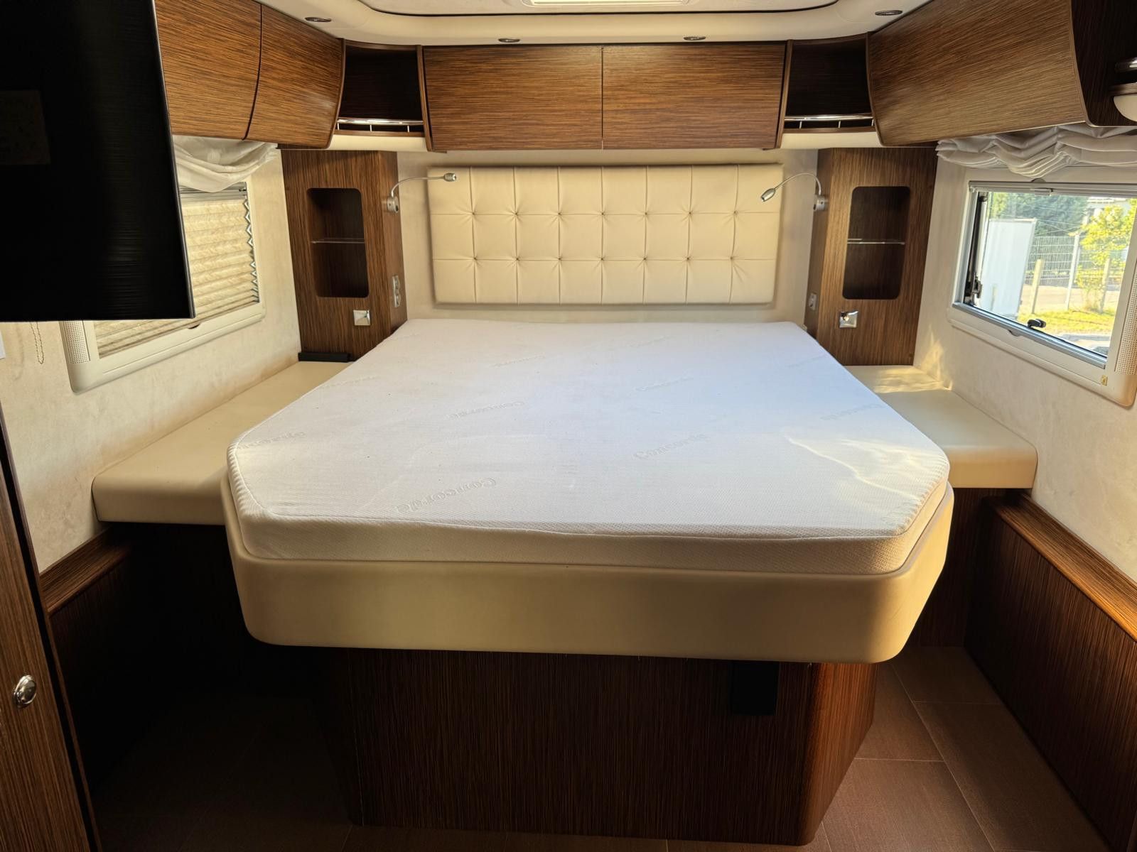 Fahrzeugabbildung Concorde Liner 990 MS Barversion