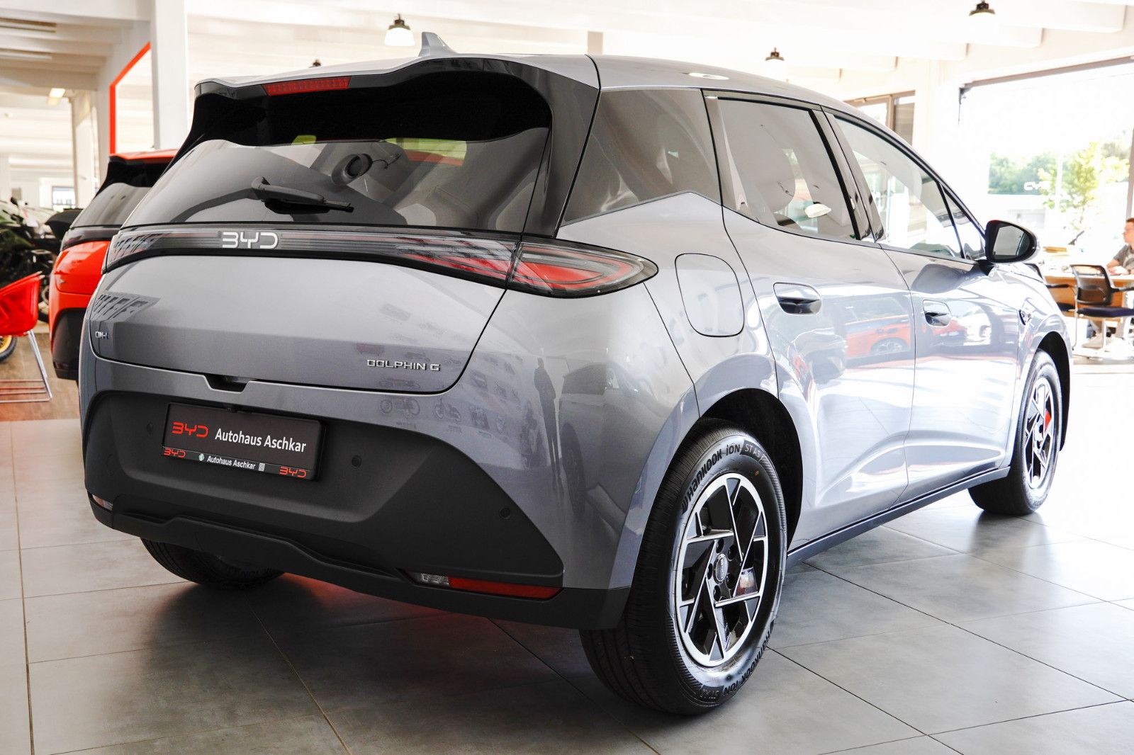 BYD DOLPHIN